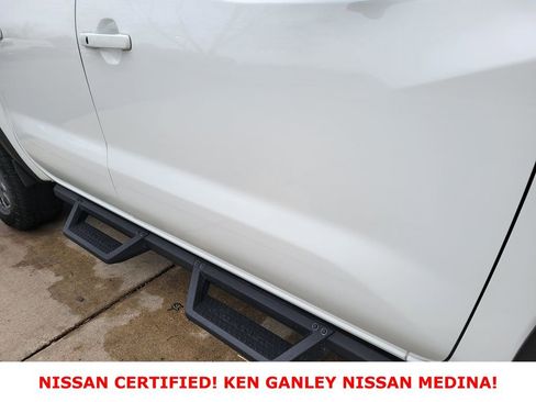 Certified 2023 Nissan Frontier PRO-4X w/ Pro Convenience Package image 14