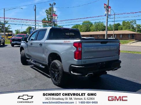 Used 2023 Chevrolet Silverado 1500 LT Trail Boss w/ Convenience Package II AWD/4WD image 7