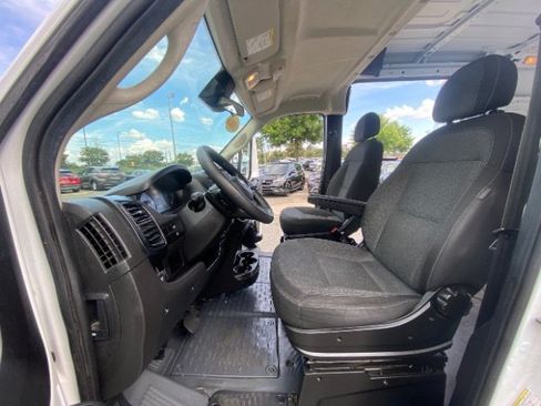 Used 2023 RAM ProMaster 2500 FWD image 11