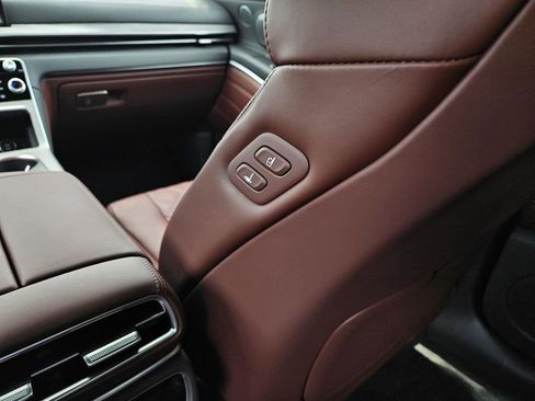 New 2026 Genesis GV80 3.5T Prestige image 18