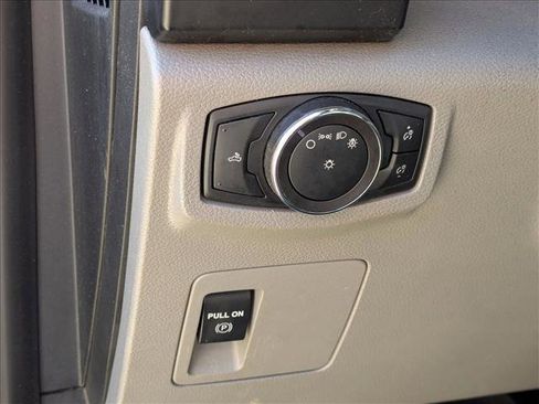 Used 2018 Ford F150 XL w/ XL Power Equipment Group image 11