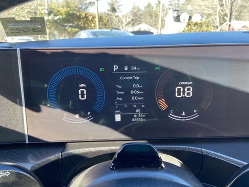 Used 2024 Hyundai Santa Fe XRT image 17