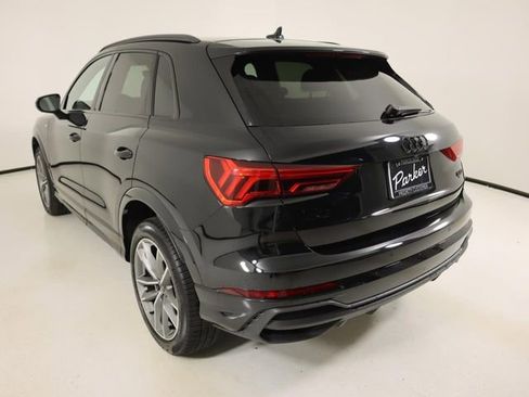 Certified 2025 Audi Q3 2.0T Premium w/ Convenience Package image 3