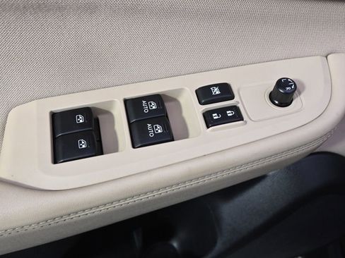 Used 2019 Subaru Outback 2.5i Premium image 23