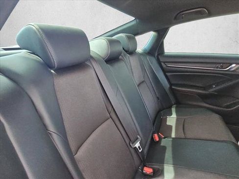 Used 2022 Honda Accord Sport image 18