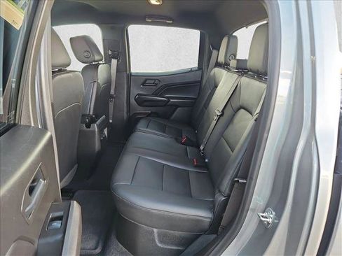 Used 2025 Chevrolet Colorado Trail Boss AWD/4WD image 25