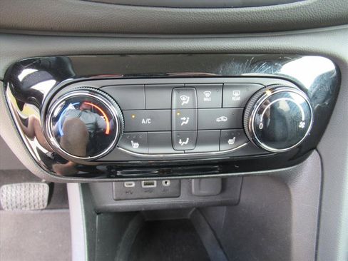 Used 2023 Buick Encore GX Preferred w/ Cold Weather Comfort Package image 22