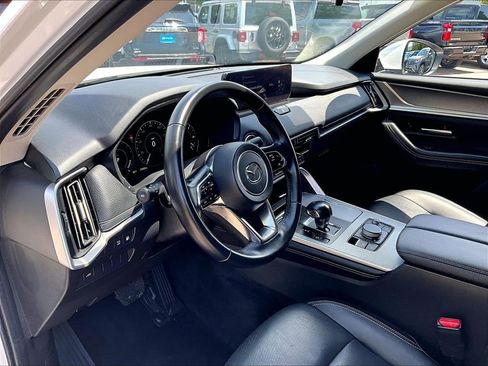 Used 2024 MAZDA CX-90 Plug-In Hybrid w/ Preferred AWD/4WD image 8