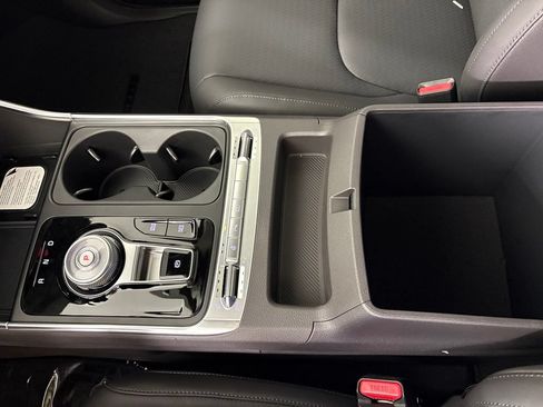 New 2026 Kia Carnival SX Prestige FWD image 33