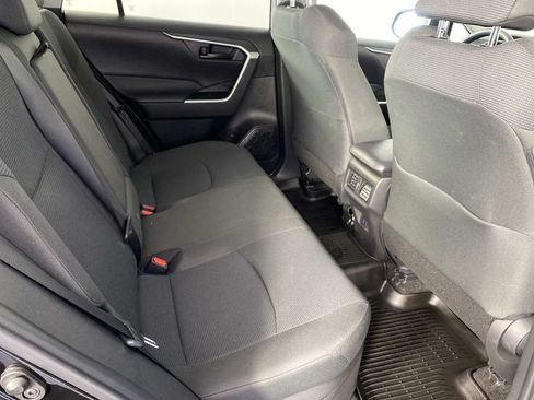 Used 2024 Toyota RAV4 LE AWD/4WD image 12