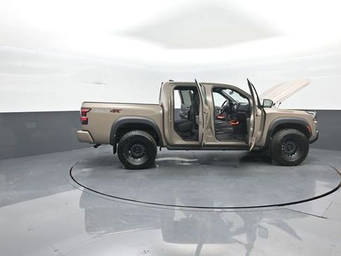 Used 2022 Nissan Frontier PRO-4X AWD/4WD image 42