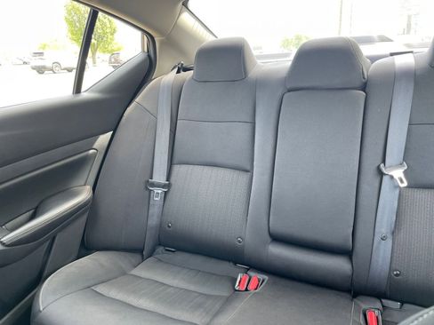 Used 2024 Nissan Altima 2.5 SV image 39