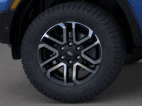 New 2025 Ford Ranger Lariat w/ FX4 Off-Road Package image 19