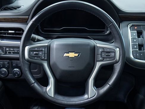 Used 2023 Chevrolet Tahoe Premier image 13