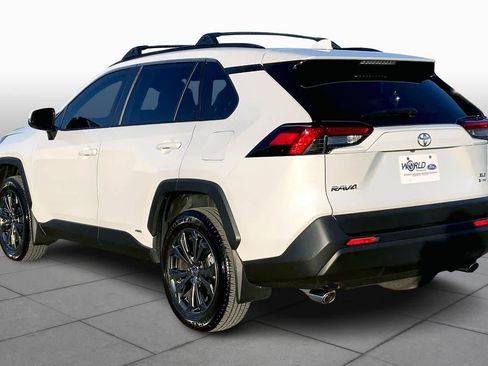 Used 2025 Toyota RAV4 XLE Premium image 11