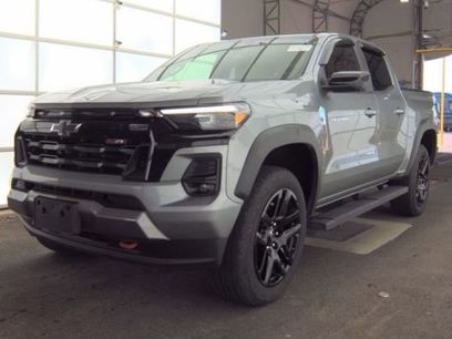 Certified 2024 Chevrolet Colorado Z71 w/ Z71 Convenience Package 2