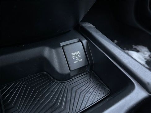 Used 2017 Honda CR-V LX image 28