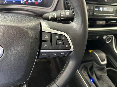 Used 2024 Toyota Grand Highlander Limited image 20