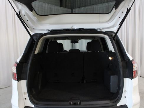 Used 2018 Ford Escape SE FWD image 30