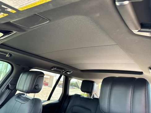 Used 2021 Land Rover Range Rover image 33