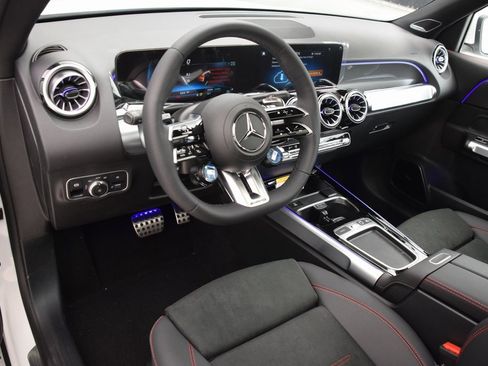 New 2026 Mercedes-Benz GLB 35 AMG 4MATIC image 19