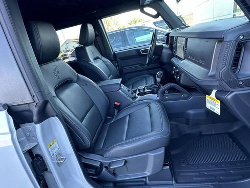 New 2026 Ford Bronco Big Bend w/ Black Diamond Package AWD/4WD image 12