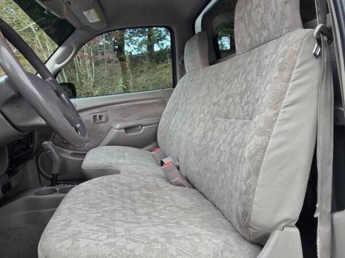 Used 2002 Toyota Tacoma 2WD Regular Cab image 15