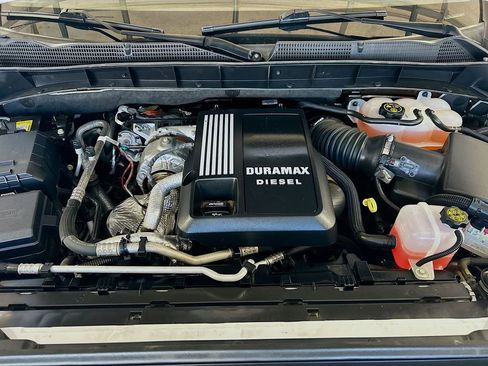 Used 2023 GMC Sierra 1500 SLT image 29