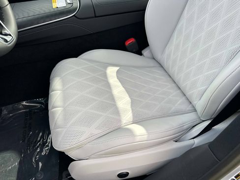 New 2026 Mercedes-Benz E 350 Sedan image 18