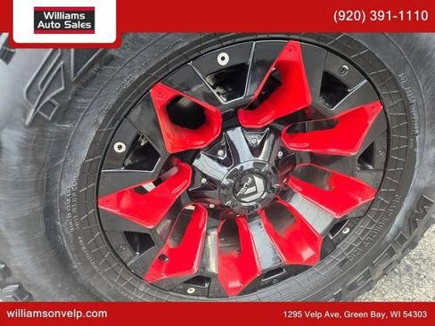 Used 2017 Jeep Wrangler Unlimited Rubicon AWD/4WD image 9