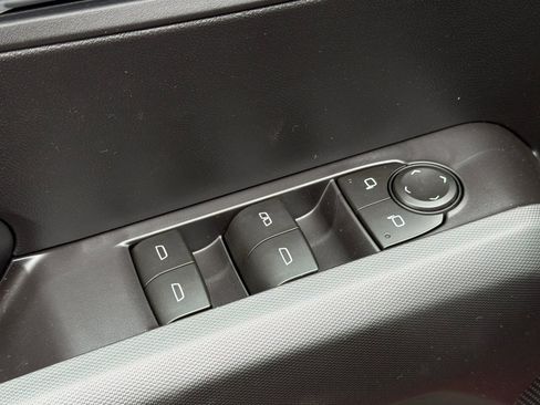 New 2026 GMC Canyon Elevation image 11