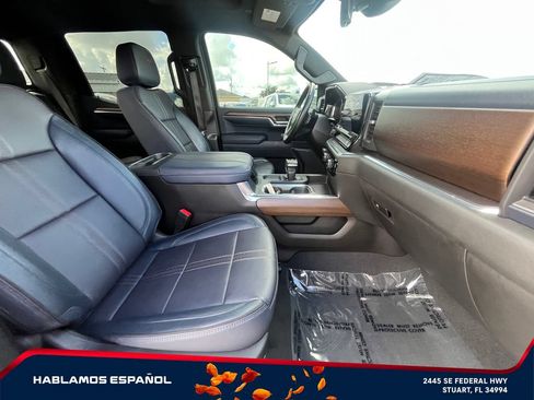 Used 2023 Chevrolet Silverado 1500 High Country w/ Technology Package AWD/4WD image 20