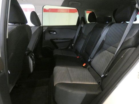 Used 2023 Nissan Rogue SV AWD/4WD image 21