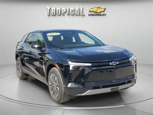 New 2025 Chevrolet Blazer EV LT image 7