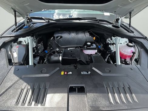 Certified 2026 Genesis GV70 2.5T AWD/4WD image 12
