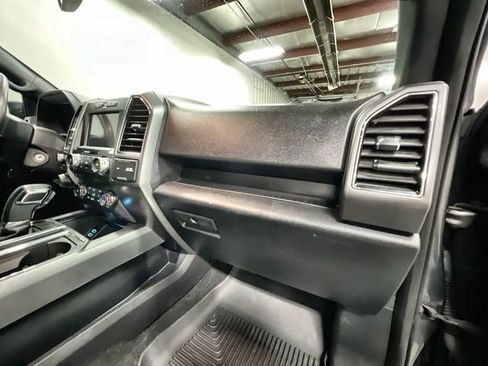 Used 2018 Ford F150 XLT w/ Equipment Group 302A Luxury image 26