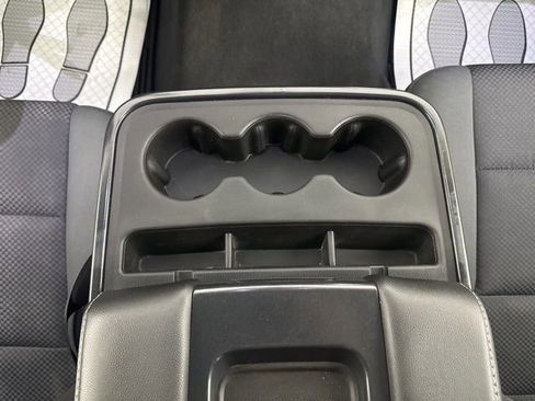 Used 2018 Chevrolet Silverado 1500 LT w/ All Star Edition image 17