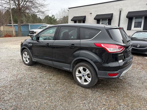 Used 2014 Ford Escape SE image 12