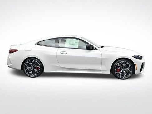New 2026 BMW 440i xDrive Coupe w/ Premium Package AWD/4WD image 3