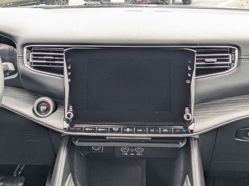 Certified 2024 Jeep Wagoneer Series II image 19