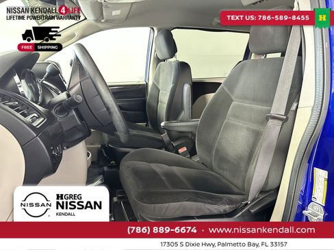 Used 2019 Dodge Grand Caravan SE image 15