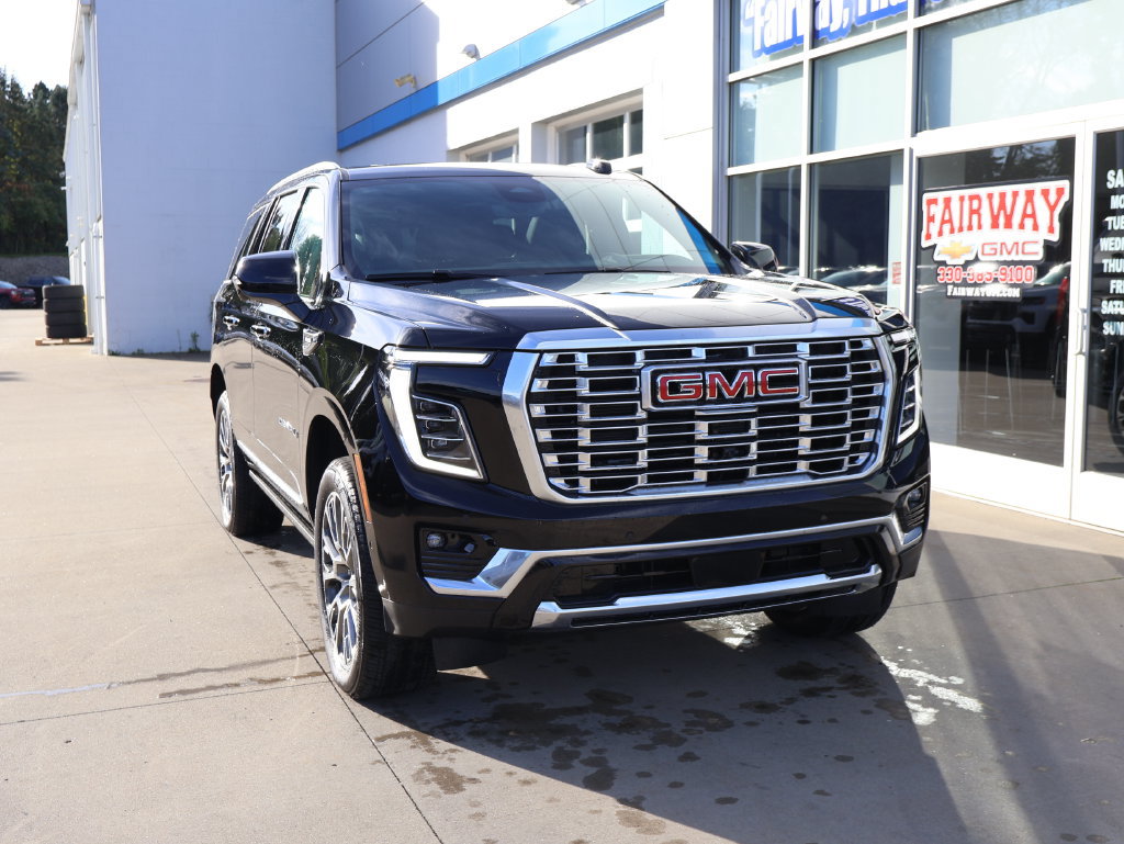 New 2026 GMC Yukon Denali w/ Denali Reserve Package AWD/4WD image 2