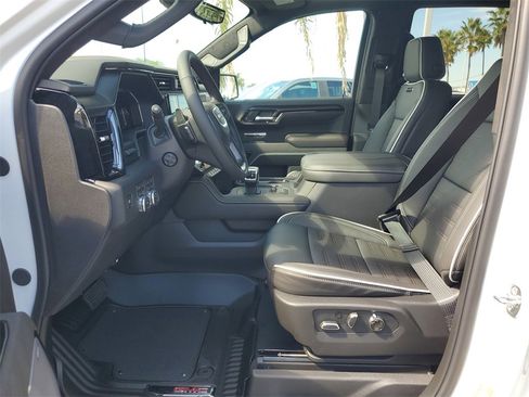 New 2026 GMC Sierra 1500 AT4X image 11