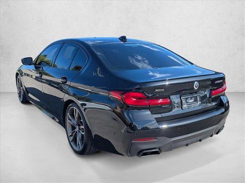 Used 2023 BMW M550i xDrive w/ Dynamic Handling Package image 8