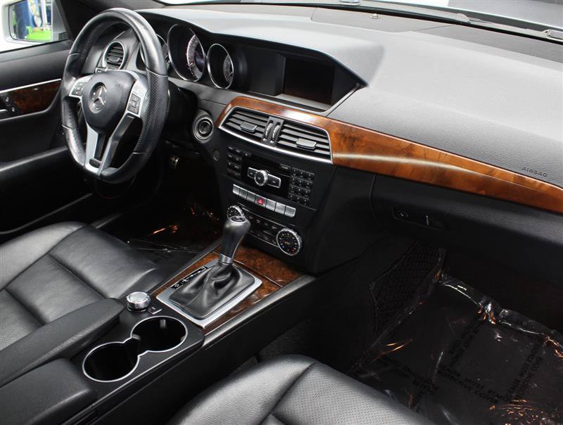 Used 2014 Mercedes-Benz C 250 Sedan image 10