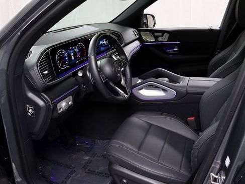 Certified 2025 Mercedes-Benz GLE 450 4MATIC image 11