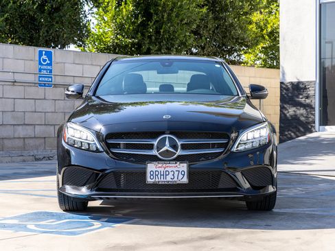 Used 2020 Mercedes-Benz C 300 Sedan image 4