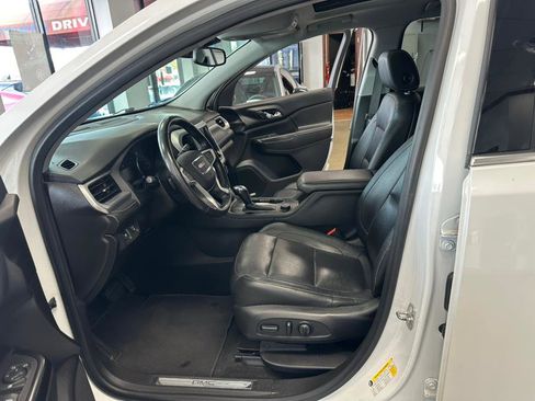 Used 2018 GMC Acadia SLT image 19