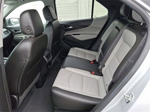 Used 2019 Chevrolet Equinox Premier image 8