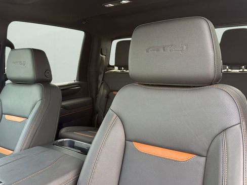 Used 2026 GMC Sierra 3500 AT4 w/ AT4 Premium Plus Package AWD/4WD image 9